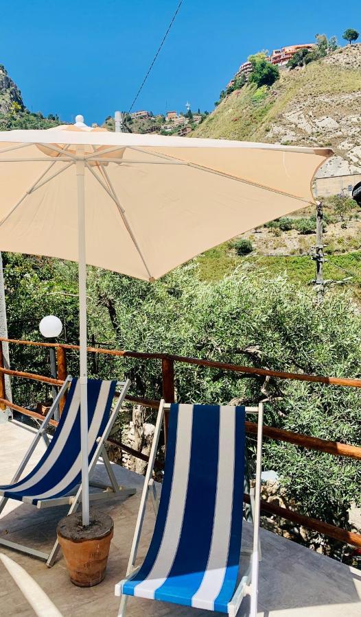 Villetta La Pietra Ταορμίνα Εξωτερικό φωτογραφία